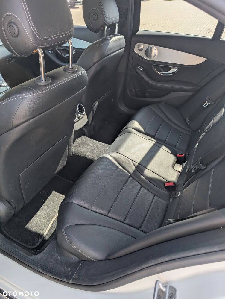 Mercedes-Benz Klasa C 300 7G-TRONIC Avantgarde - 14