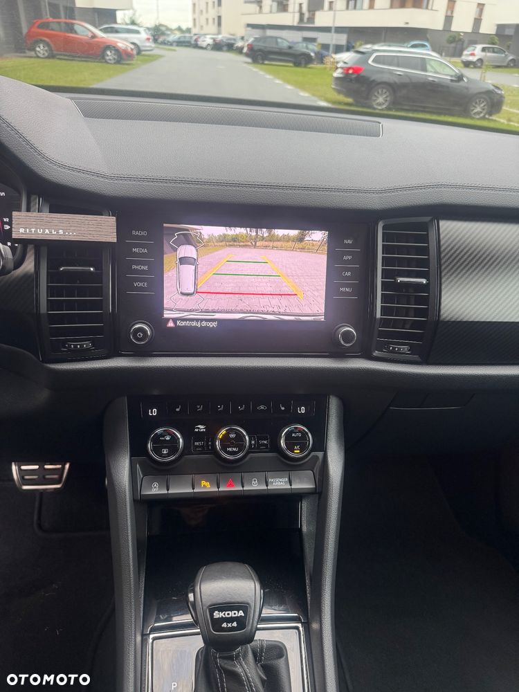 Skoda Kodiaq 2.0 TDI 4x4 DSG Sportline - 27