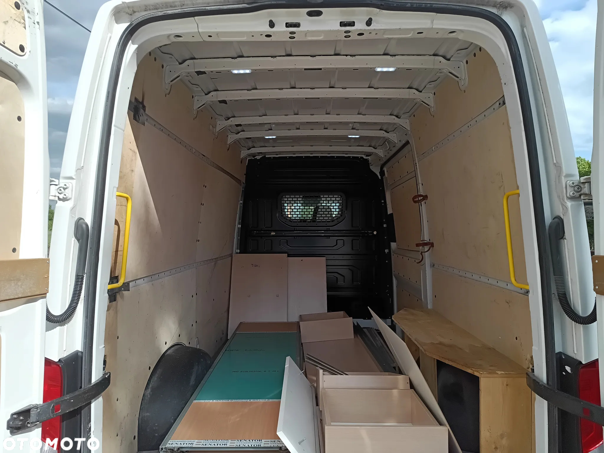 Volkswagen Crafter - 18