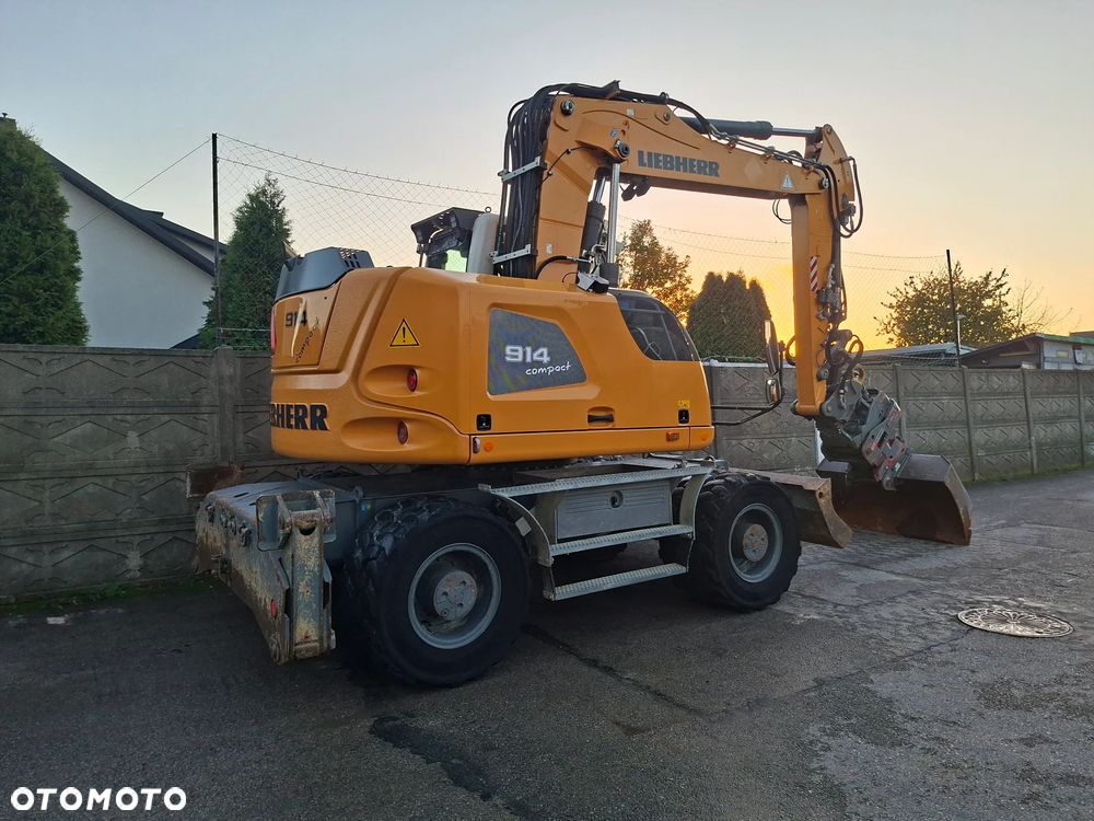 Liebherr A 914 compact Rototilt - 9