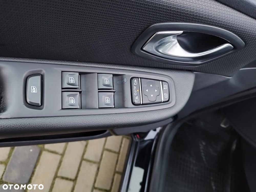 Renault Clio 1.2 Energy TCe Limited Plus - 13