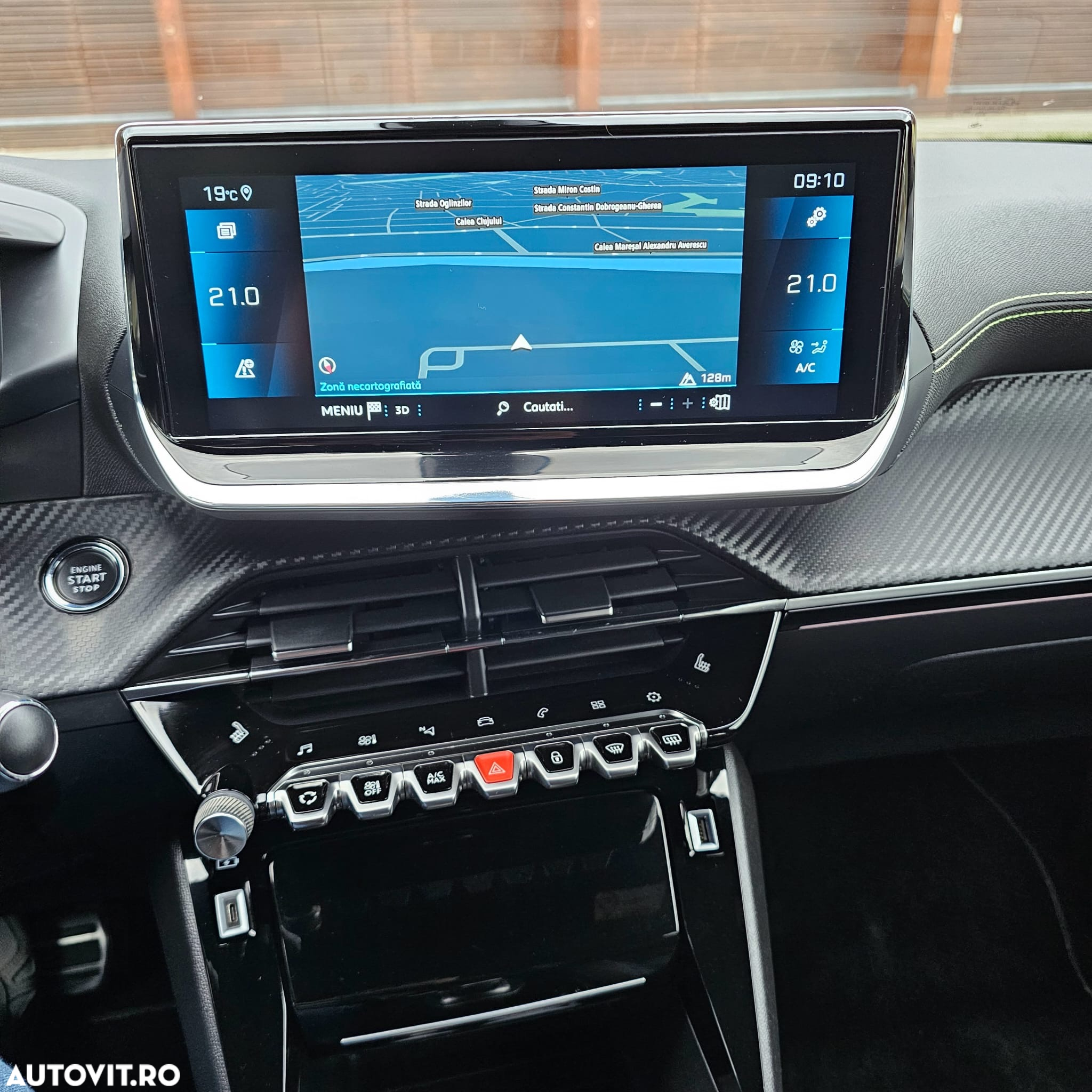 Peugeot 2008 BlueHDi 130 EAT8 GT Pack - 19