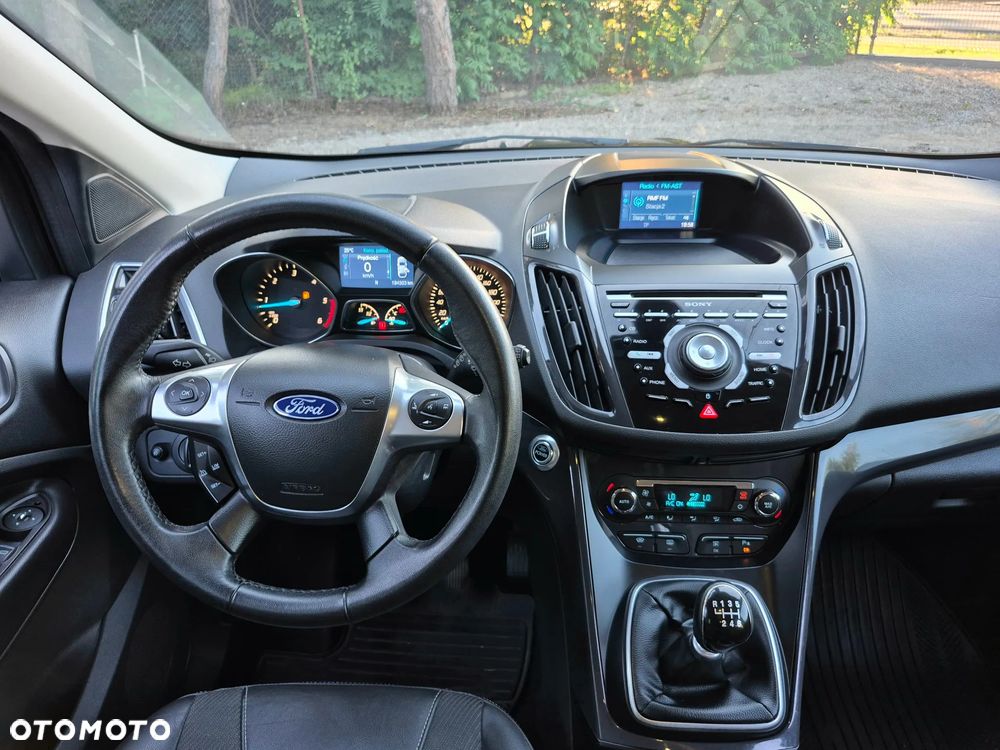 Ford Kuga 2.0 TDCi 4x4 Titanium - 20