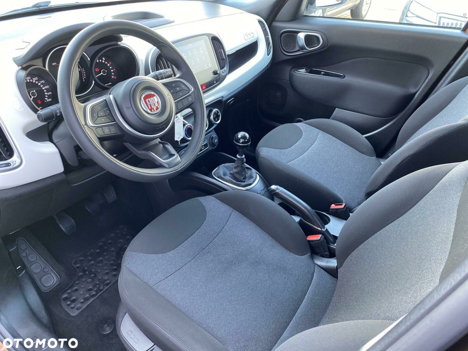 Fiat 500L 1.4 16V City Cross - 10