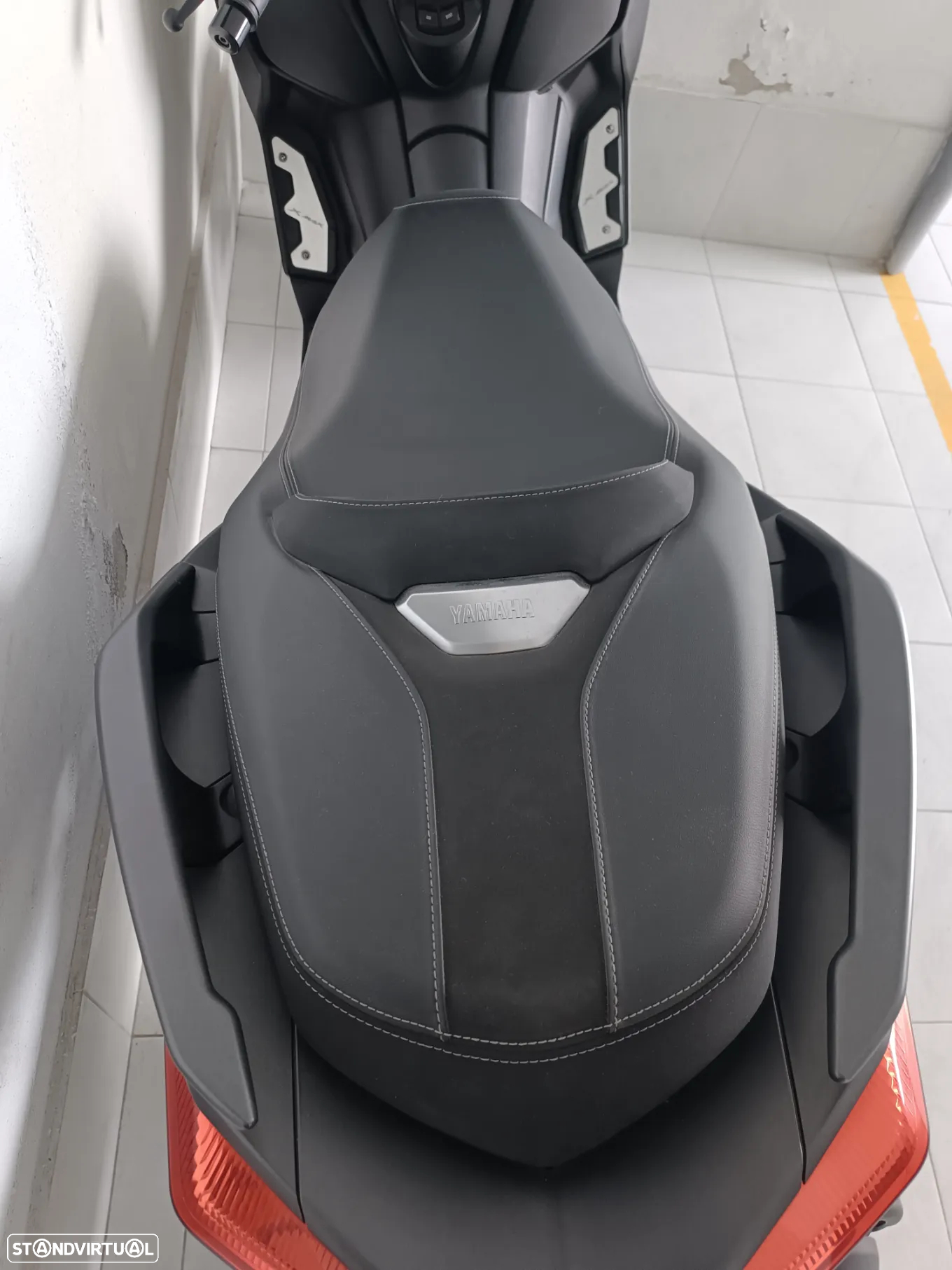 Yamaha X-Max - 6