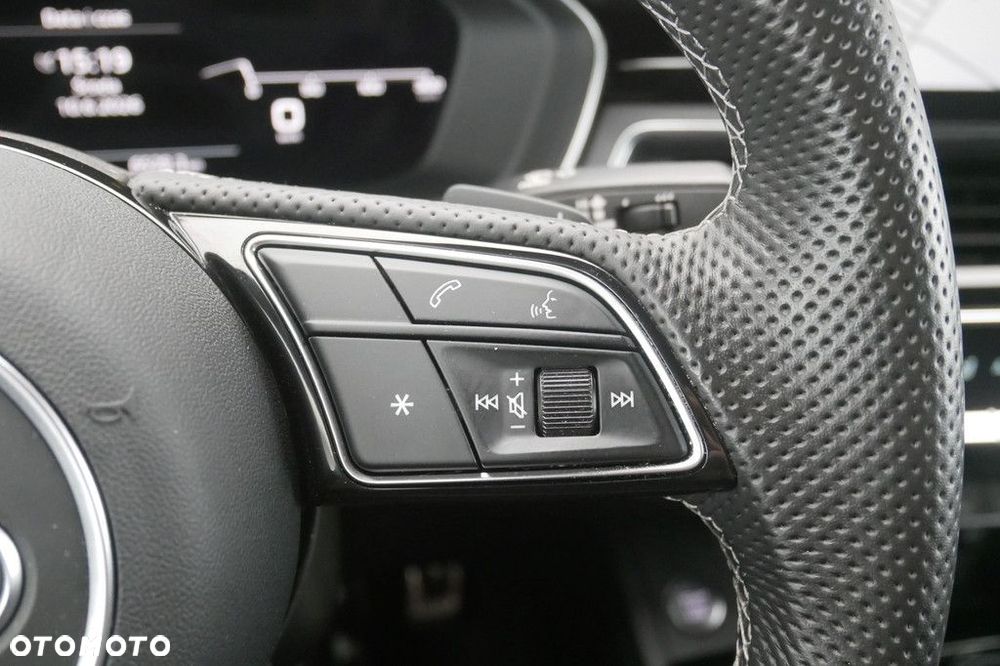 Audi A4 Limousine - 31