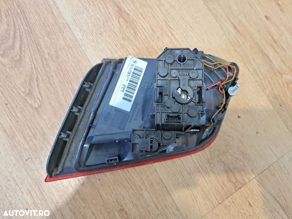 Stop tripla lampa stanga dreapta portbagaj / haion fara facelift original BMW F10 F18 - 7
