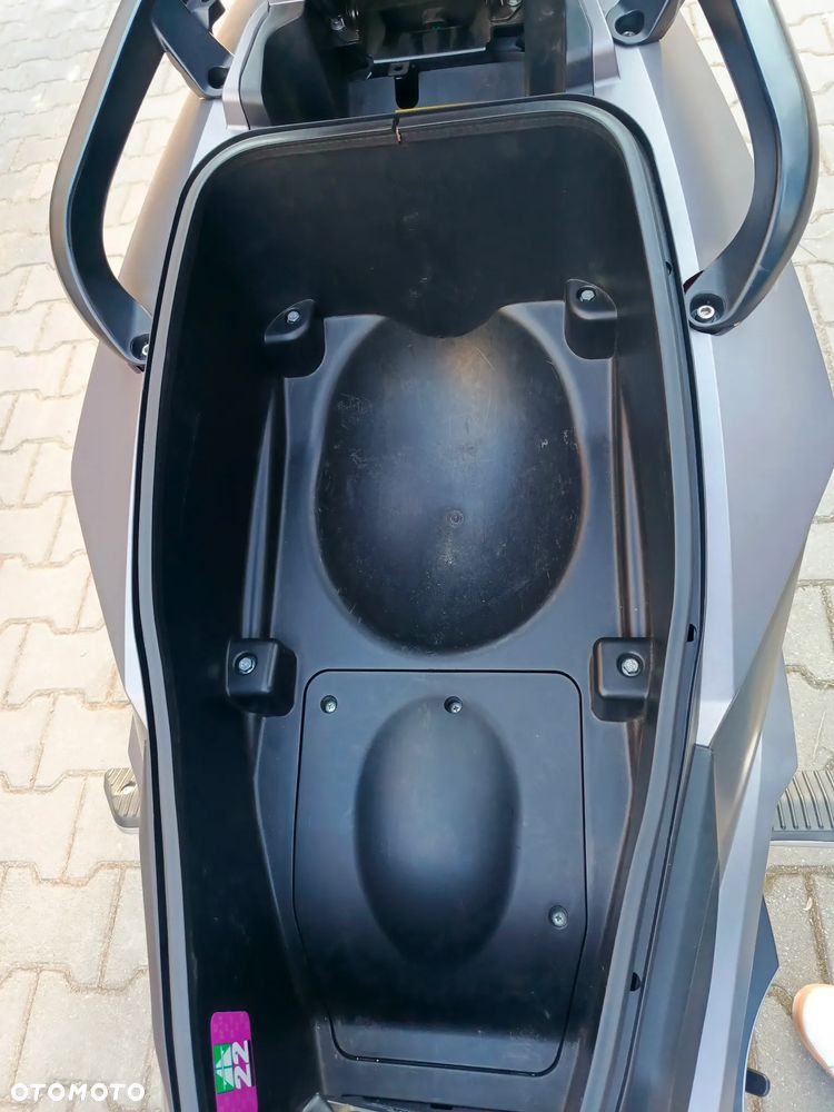 Honda Inny - 24