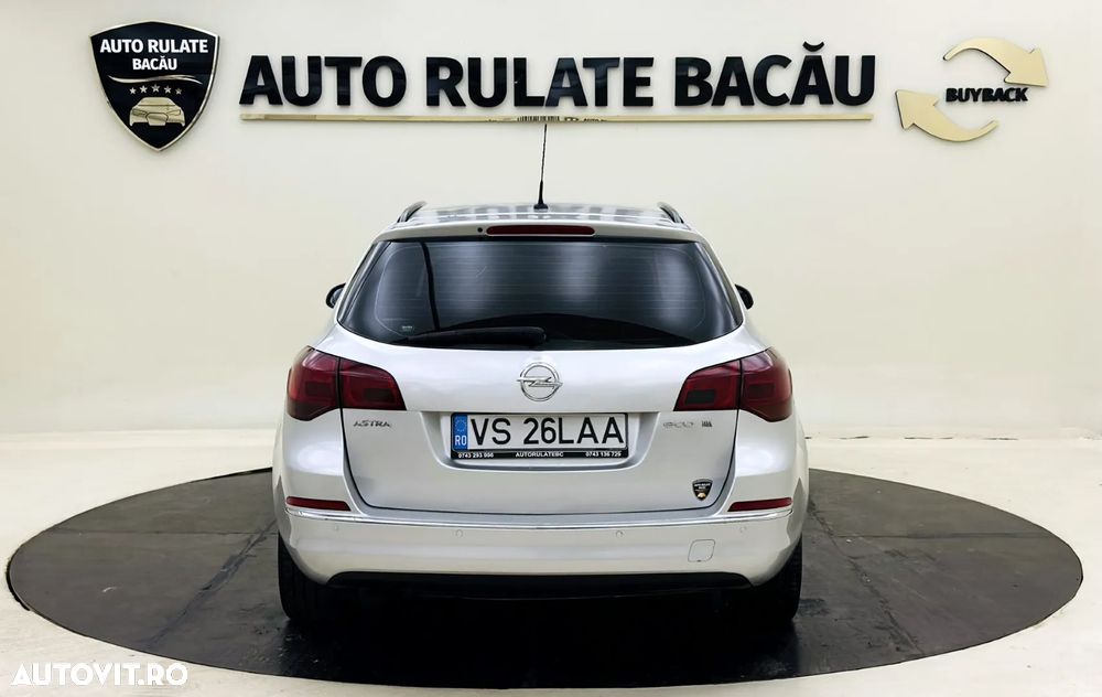 Opel Astra - 11