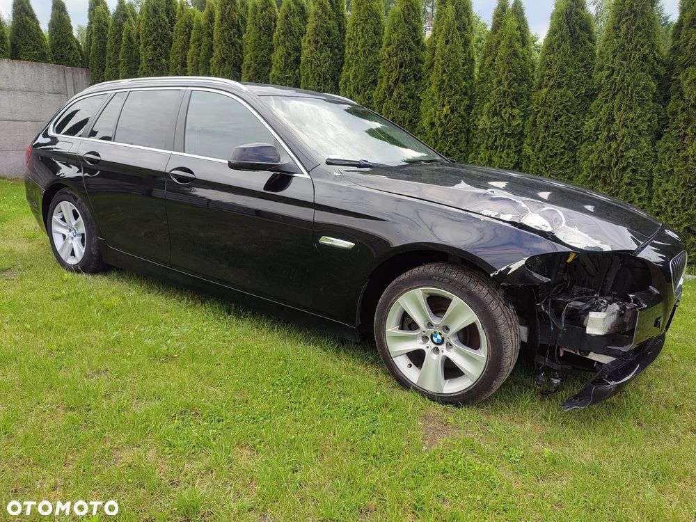 BMW Seria 5 520d Efficient Dynamics - 6