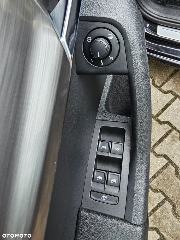 Skoda Octavia 2.0 TDI DSG Soleil - 21