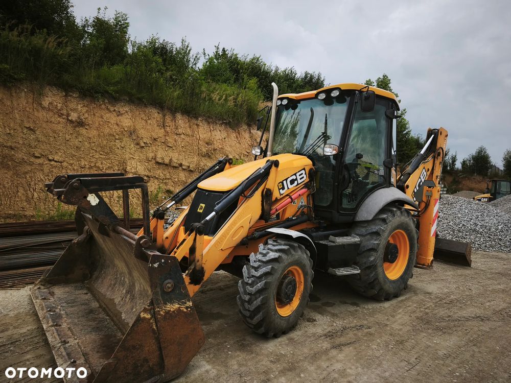 JCB C - 1