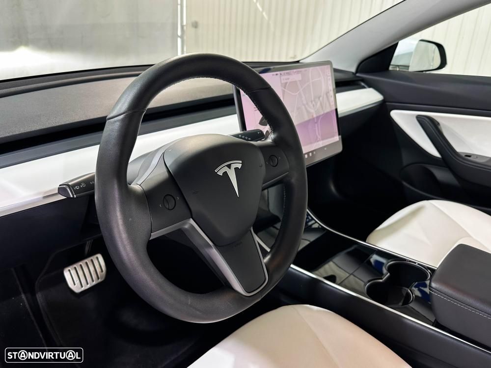 Tesla Model 3 Performance Dual Motor AWD - 19