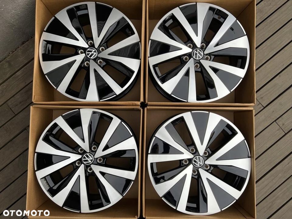 Oryginalne felgi 18cali VW Golf Jetta Caddy Passat - 1
