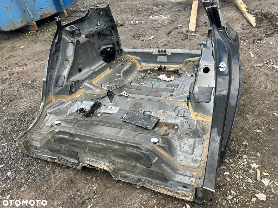 FORD FOCUS MK4 KOMBI LIFT TYLNA ŚCIANA PAS BŁOTNIKI - 5