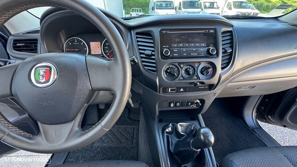 Mitsubishi L-200 Fiat Fullback 2.4 TD C/ 3 Lugares - 16