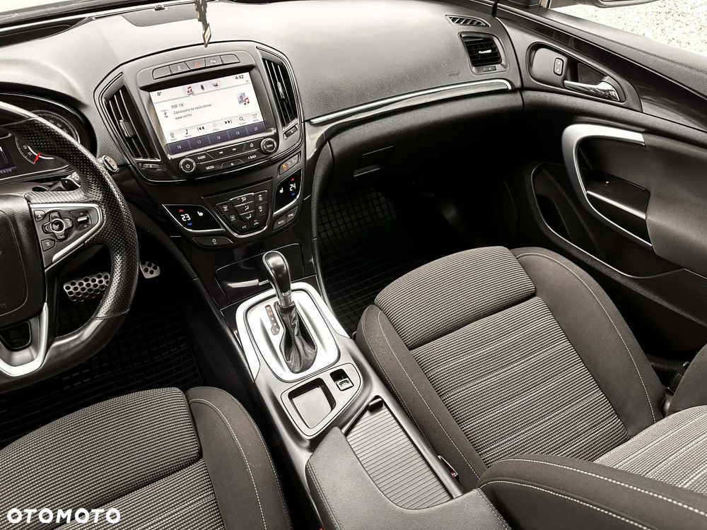 Opel Insignia 2.0 CDTI Cosmo - 24