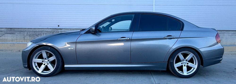 BMW Seria 3 320d DPF Aut. Edition Exclusive - 16