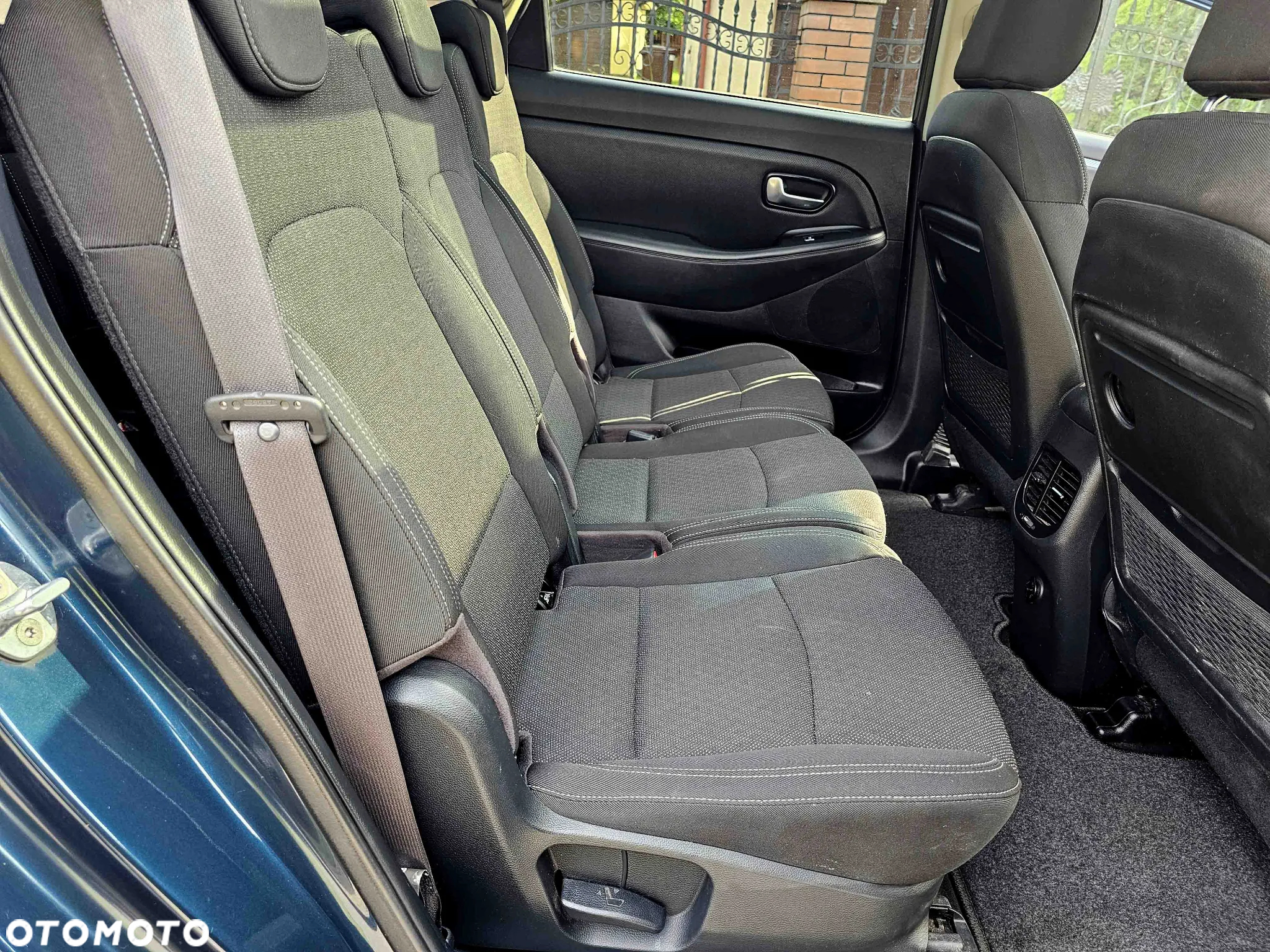 Kia Carens 1.7 CRDi M 7os - 19