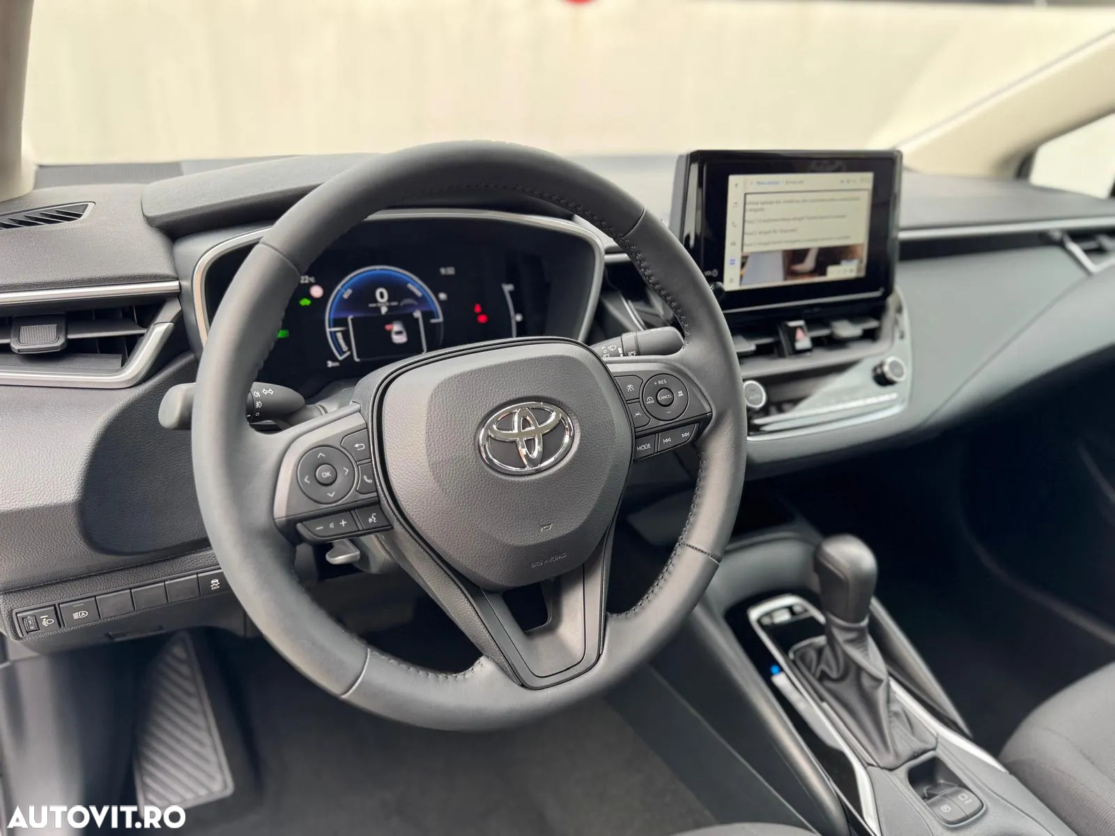 Toyota Corolla 1.8 HSD Eco - 17