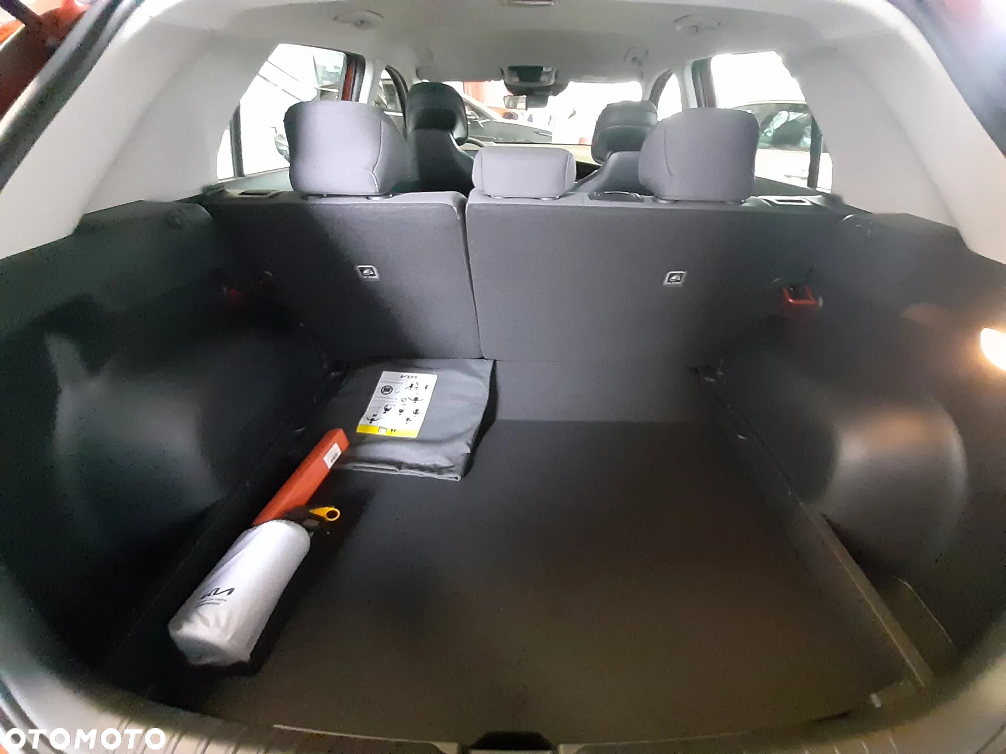 Kia Niro 1.6 GDI Hybrid M - 9