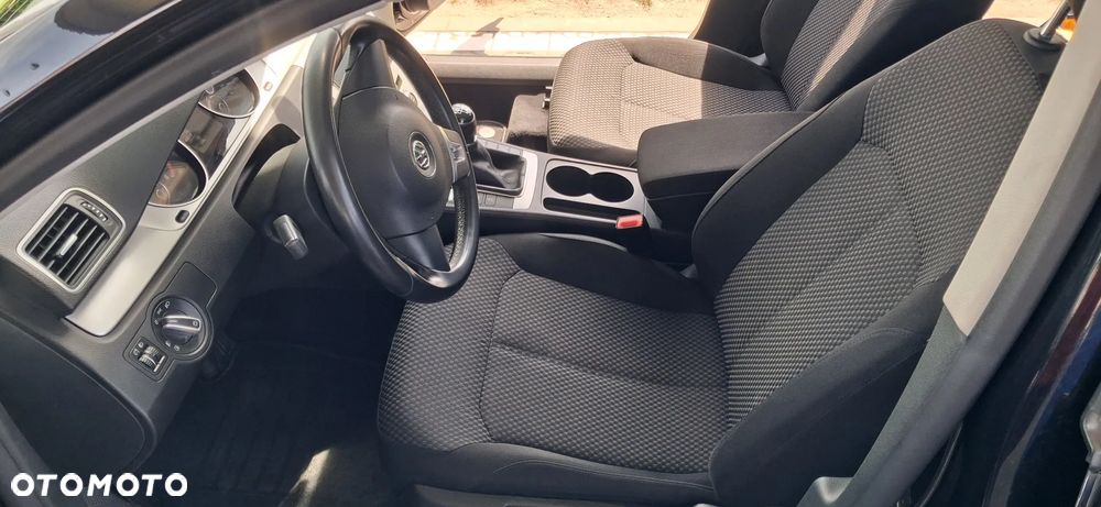 Volkswagen Passat 1.4 TSI Trendline - 8