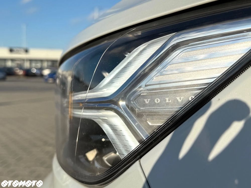 Volvo XC 40 T2 Momentum Core - 17