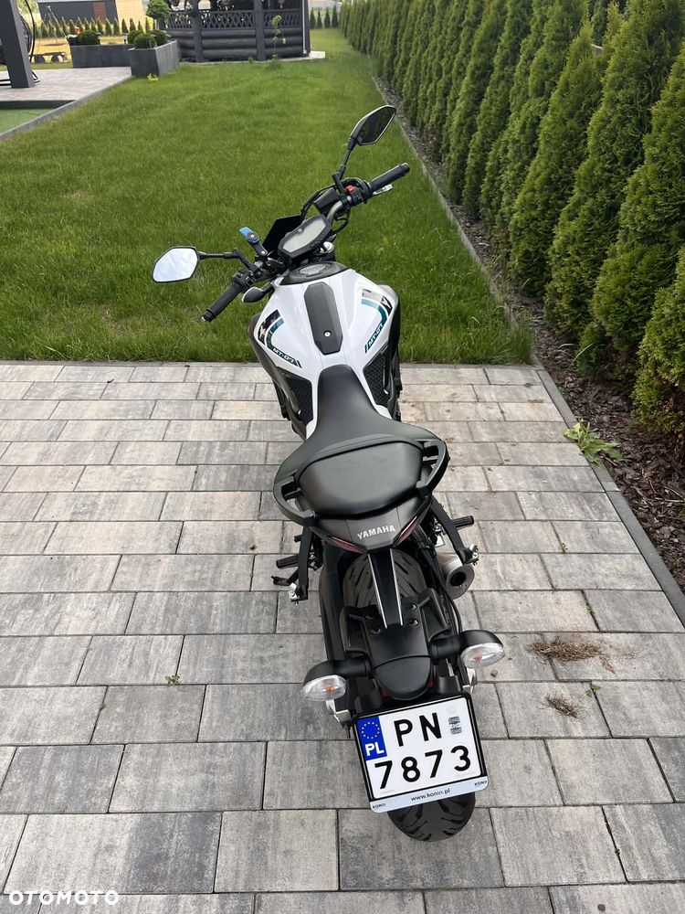 Yamaha MT - 2
