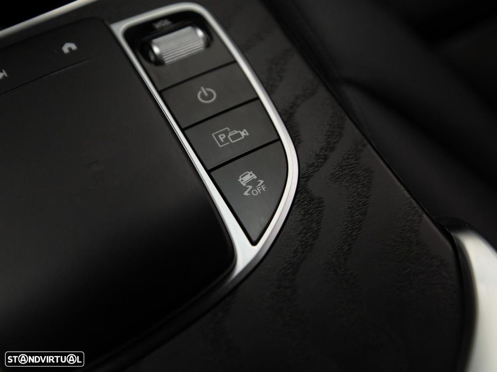 Mercedes-Benz GLC 300 de 4Matic - 11