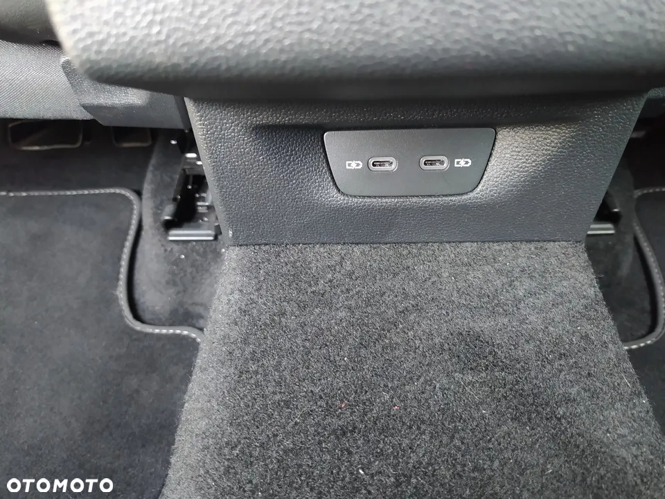 Volkswagen Passat 1.4 TSI Plug-In-Hybrid GTE - 27