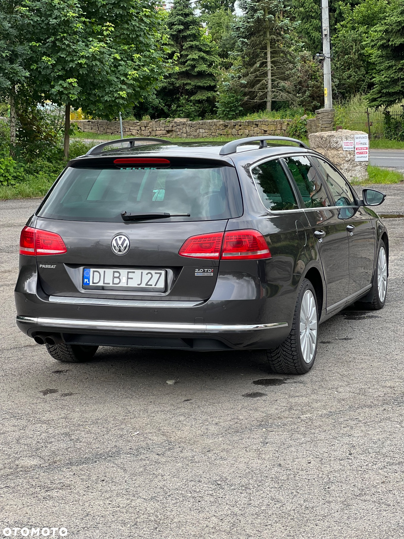 Volkswagen Passat - 8