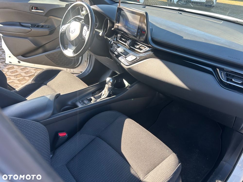 Toyota C-HR 1.8 Hybrid Dynamic - 22