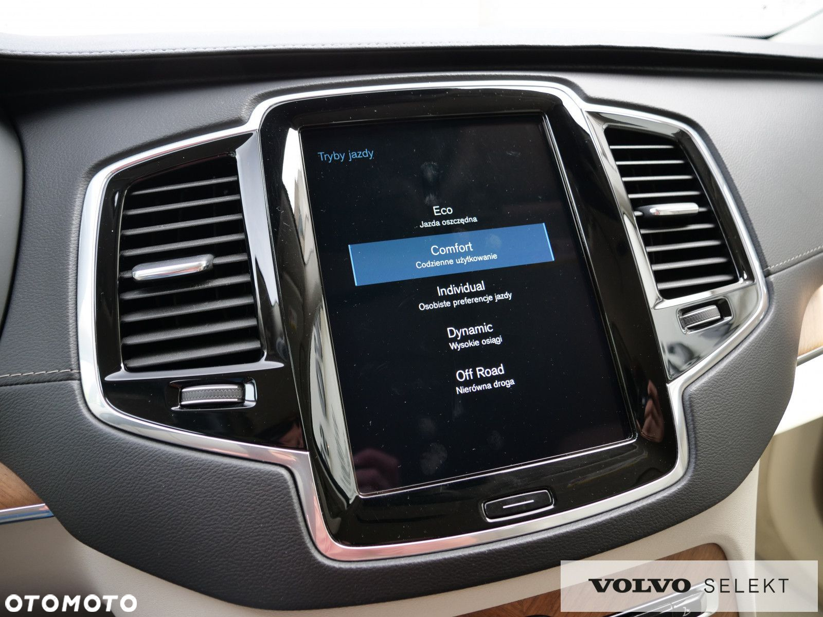 Volvo XC 90 - 29
