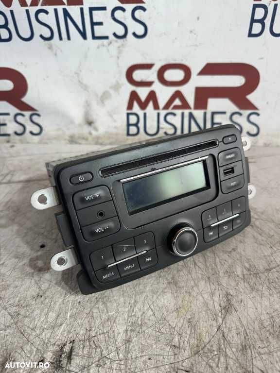 Dezmembrari Radio cd DACIA LOGAN fab 2013-2020 cod piesa 281156534R - 2