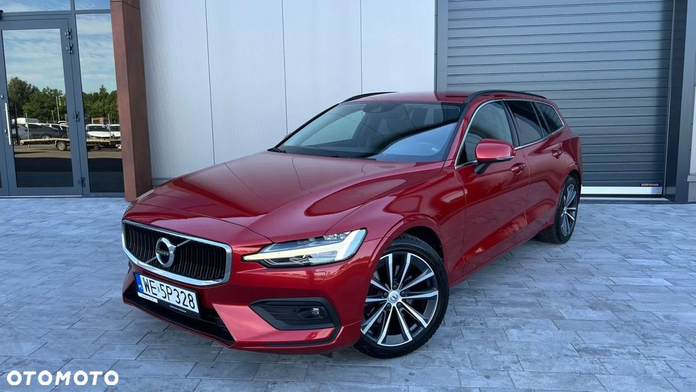 Volvo V60 B3 B Momentum Pro - 1
