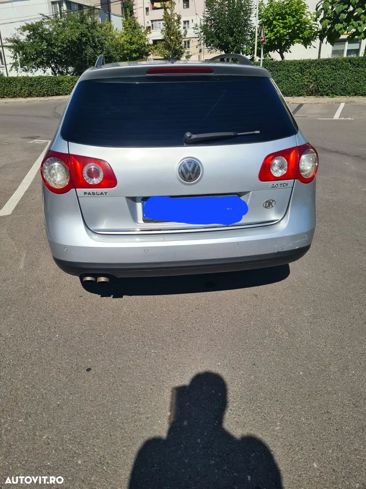 Volkswagen Passat 2.0 TDI Comfortline - 5