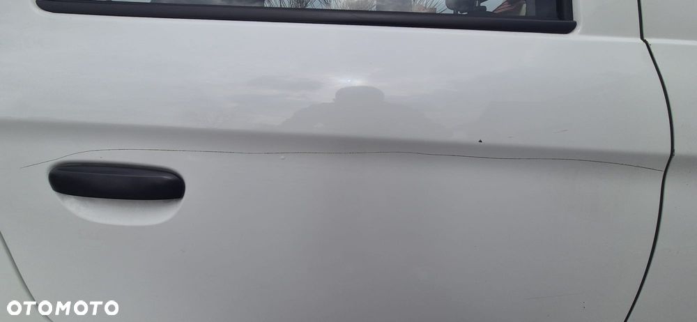 Mitsubishi Space Star 1.0 Inform - 13