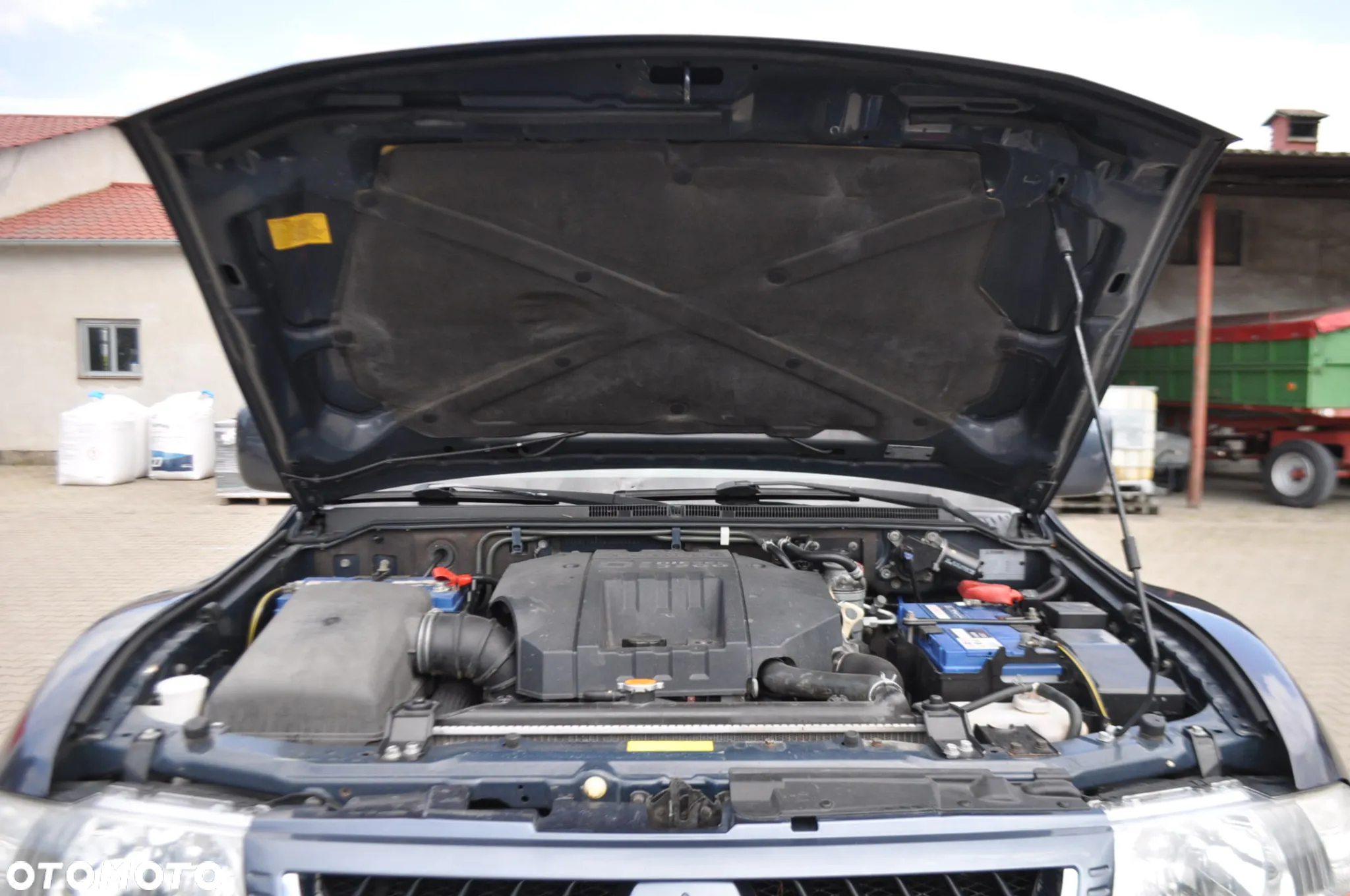 Mitsubishi Pajero 3.2 DID Instyle DAKAR - 22