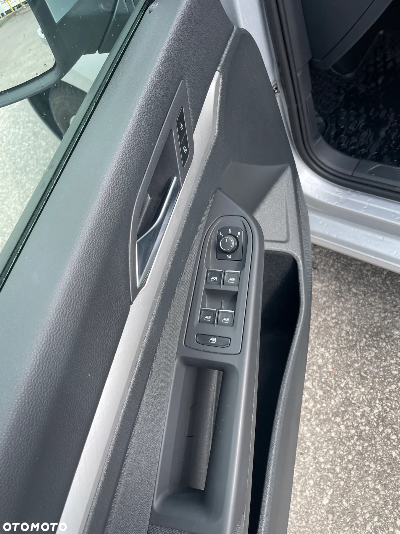 Volkswagen Golf VIII 2.0 TDI Life - 15