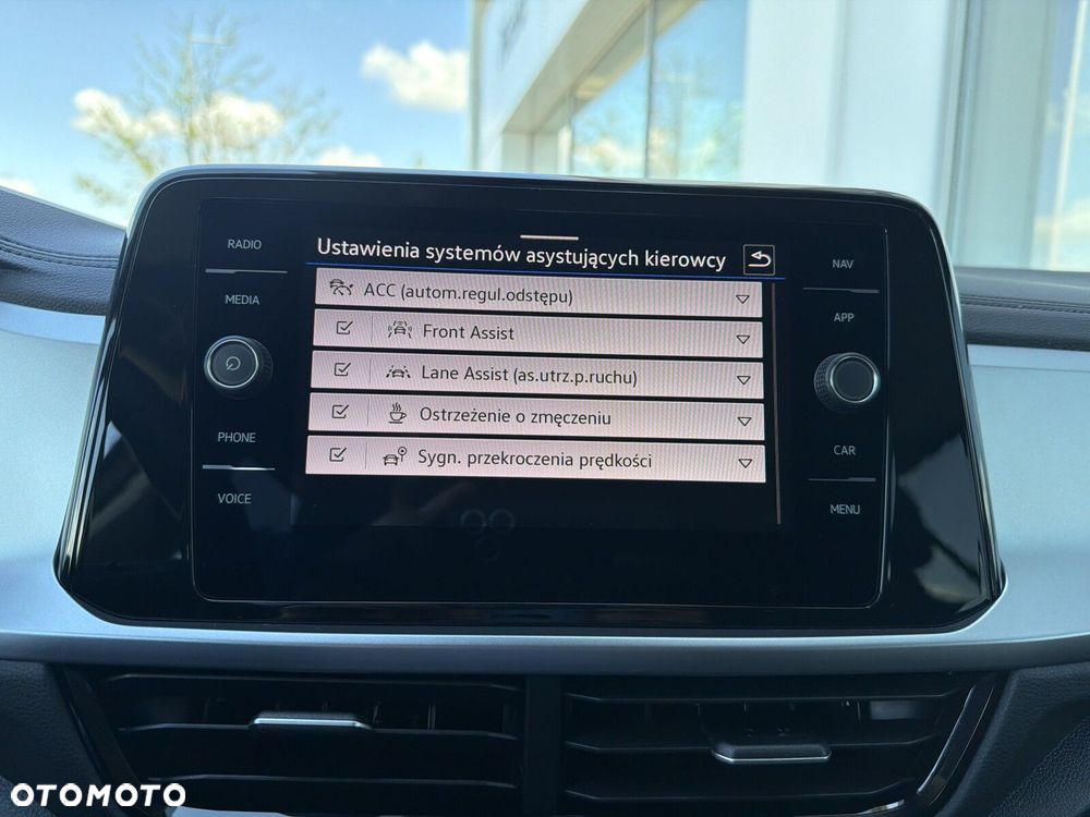 Volkswagen T-Roc 1.0 TSI Life - 26