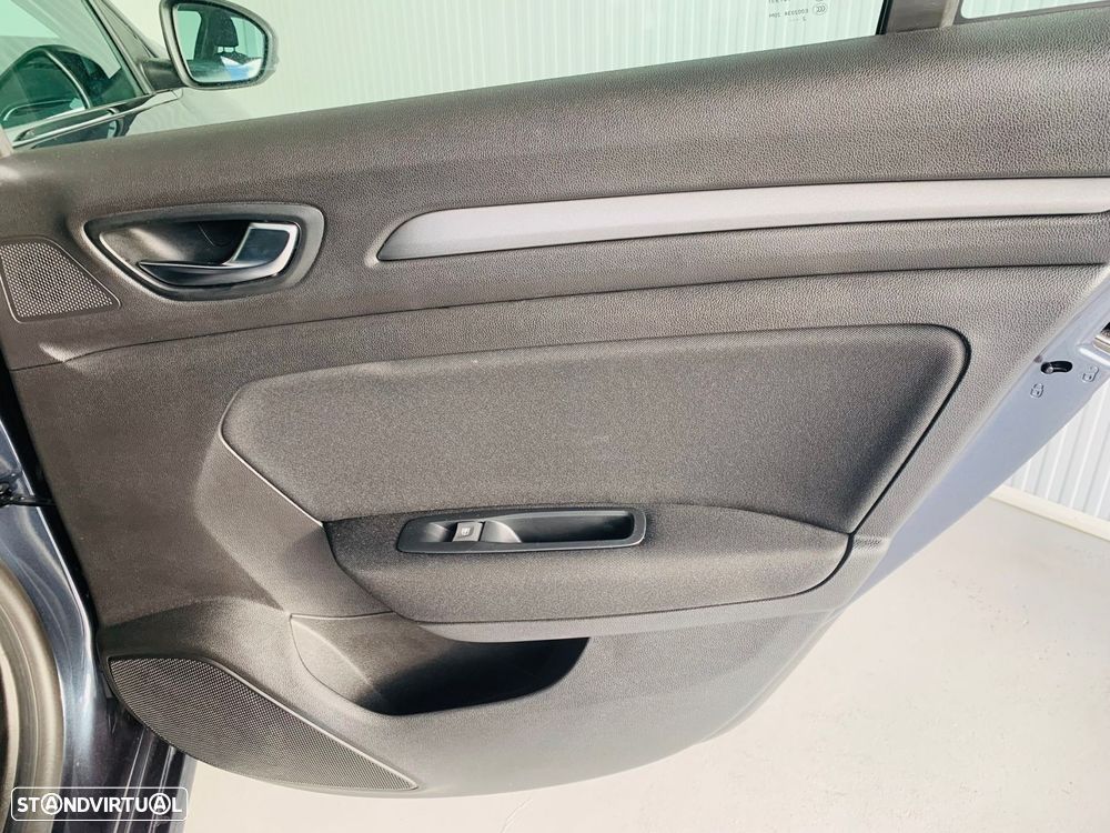 Renault Mégane Sport Tourer 1.5 Blue dCi Techno - 35