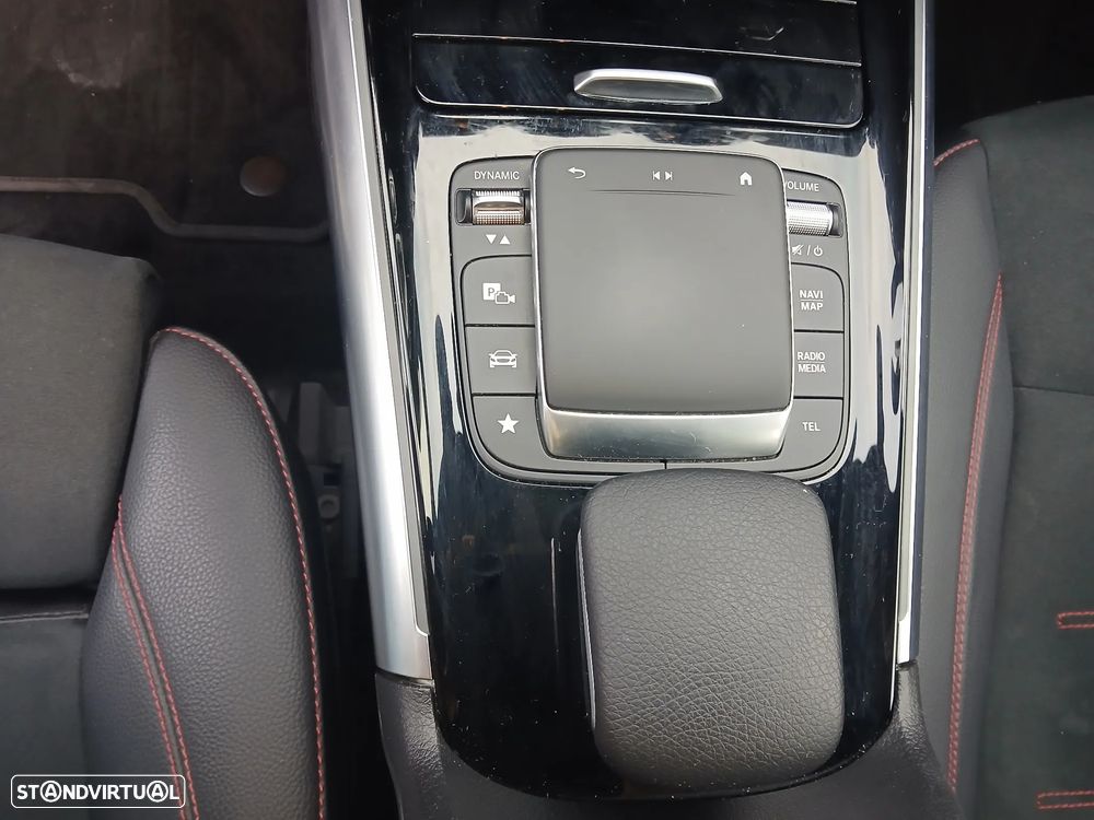 Mercedes-Benz EQA - 23