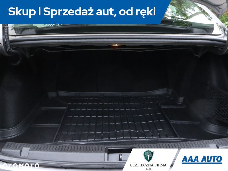 Renault Fluence - 15