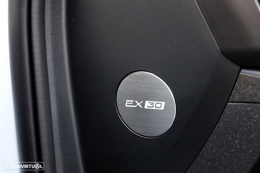 Volvo EX30 51 kWh Single Motor Plus - 15