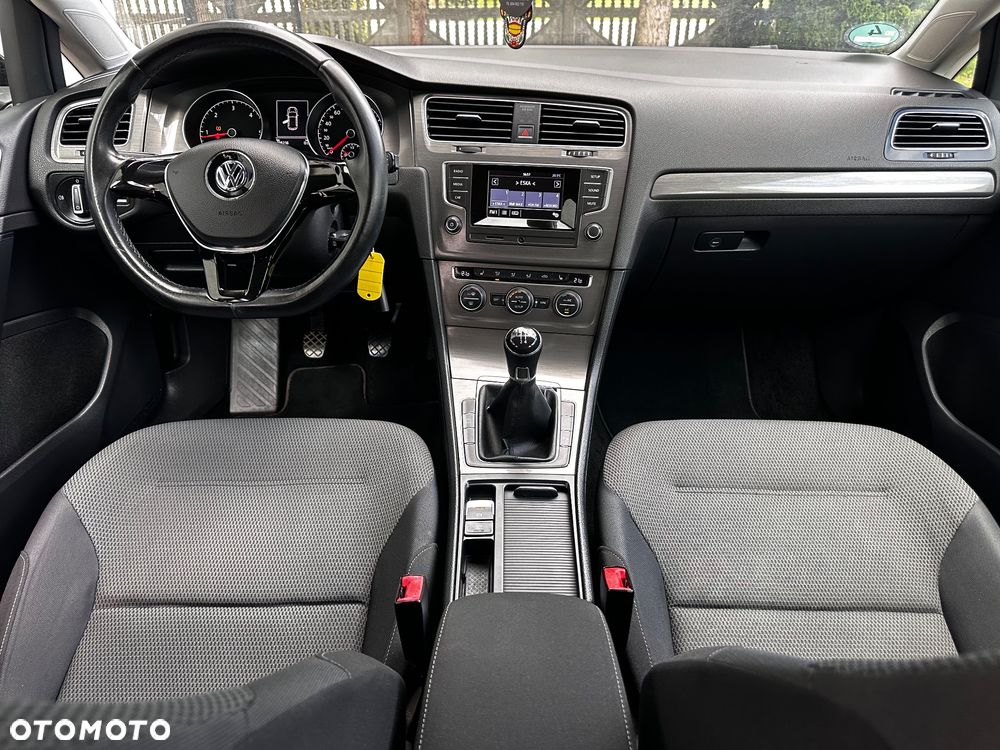 Volkswagen Golf 1.6 TDI BlueMotion Technology Comfortline - 33