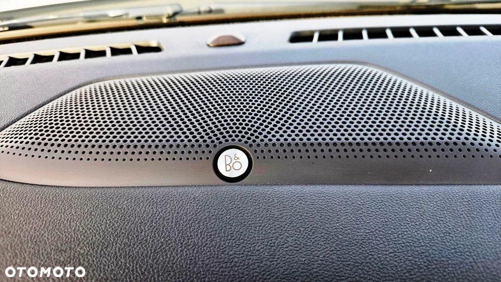 Ford Kuga 2.0 EcoBlue 4x4 ST-LINE X - 31