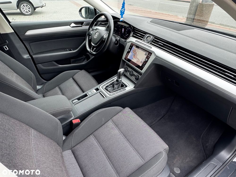 Volkswagen Passat 2.0 TDI (BlueMotion Technology) DSG Comfortline - 39