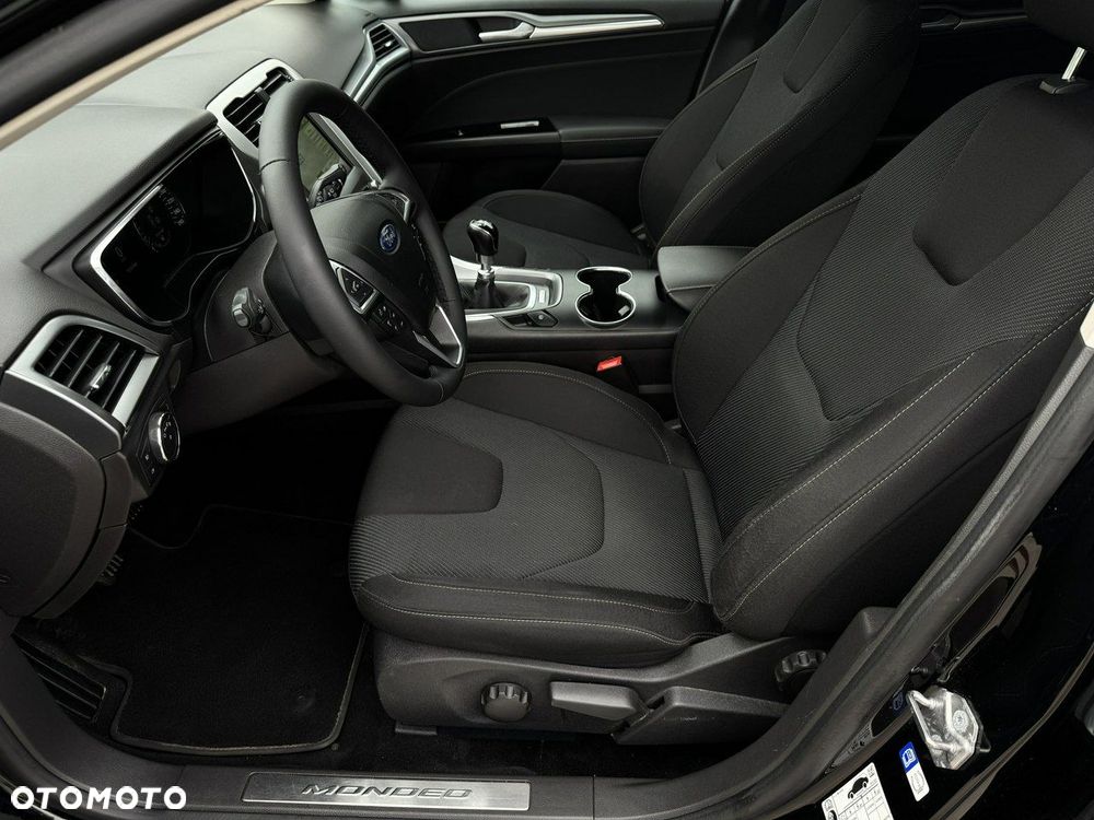 Ford Mondeo 2.0 TDCi Titanium - 19