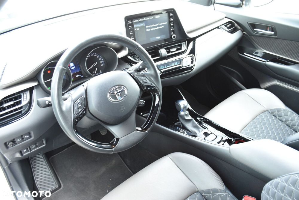 Toyota C-HR 1.8 Hybrid GPF Executive - 9