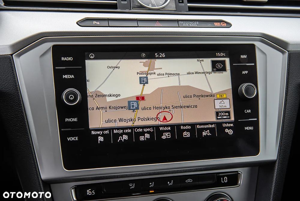 Volkswagen Passat Variant 1.6 TDI SCR DSG Business - 21